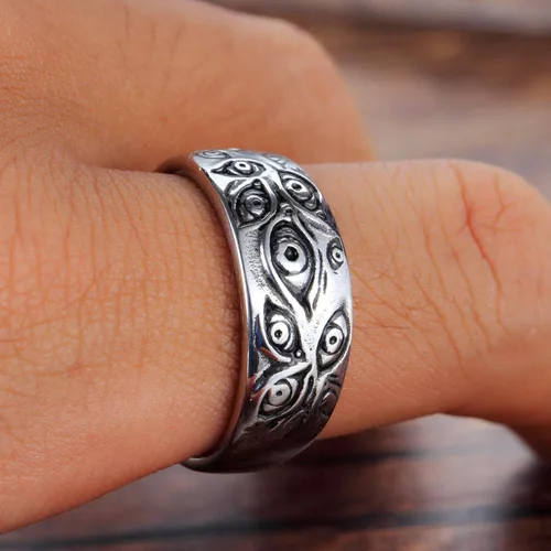 Vista 5 de PMTIER - Anillo vintage de acero inoxidable con grabado de ojo de dios para hombre, tono plateado