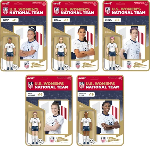 Vista 4 de Super7 USWNT Soccer Crystal Dunn - Figura de acción del equipo nacional de mujeres de Estados Unidos de 3.75 pulgadas con accesorio de pelota