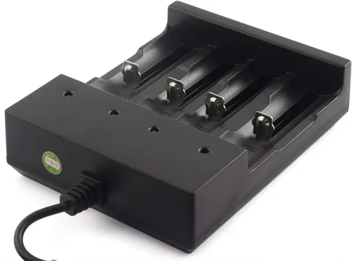 Vista 4 de ZYAMY Cargador de batería inteligente USB de 4 ranuras 5V para baterías recargables 3.7V Li-ion 10440, 14500, 16340, 16650, 14650, 13350, 18500