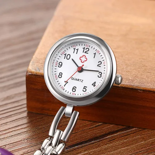 Vista 6 de Avaner - Reloj de bolsillo con clip para mujer, de acero inoxidable, de cuarzo, con cara de corazón, con solapa, reloj de bolsillo colgante