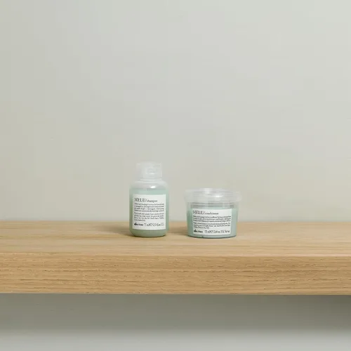 Vista 3 de Davines Champú MELU, limpieza antirotura para cabello largo o dañado