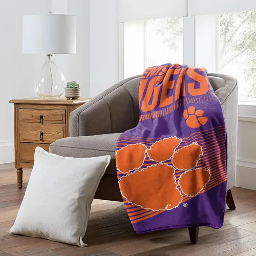 Vista 51 de Alabama Crimson Tide - Manta tipo throw de 46" x 60" pulgadas con licencia oficial de la NCAA - Manta de lana polar súper suave y liviana