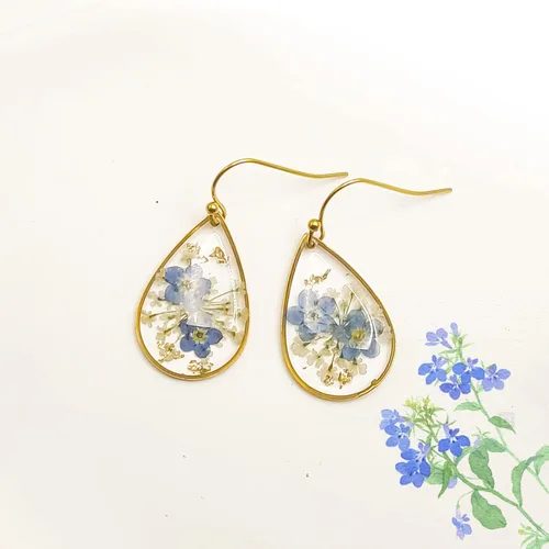 Vista 5 de Pendientes de flores prensadas hechos a mano para mujer