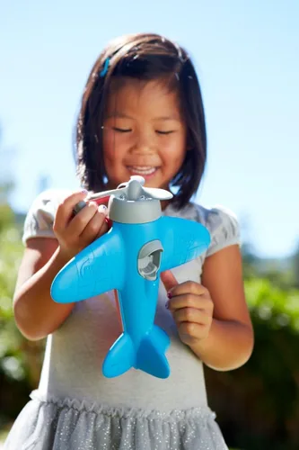 Vista 4 de Green Toys – Avión de juguete – Libre de BPA y ftalatos, color azul, juguete de transporte aéreo para introducir conocimientos aeronáuticos, mejorar