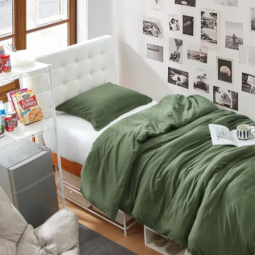 Vista 2 de Byourbed Natural Loft® - Juego de edredón individual XL, color verde héroe