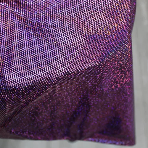 Vista 4 de The Yard - Tela de discoteca con holograma iridiscente de poliéster y elastano de 60 pulgadas de ancho, para decoración del hogar, accesorios Fucsia