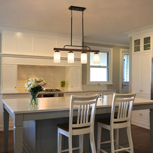 Vista 5 de Lámpara de Comedor Estilo Granja Sobre Mesa, Iluminación de Isla de Cocina de Madera Negra de 4 Luces con Vidrio Blanco Leche, Luces Colgantes