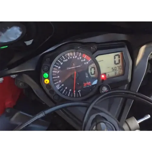 Vista 6 de Para Suzuki GSXR600 GSXR750 GSXR750 GSX-R 750 600 K6 K7 K8 K9 Speedometer Speedo Meter Guard Tacómetro Instrument Cover
