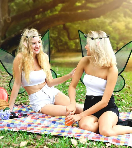 Vista 7 de HAIONA Alas de hadas para mujeres y niñas, alas brillantes y transparentes para Halloween, disfraz de cosplay, alas de mariposa, alas de ángel