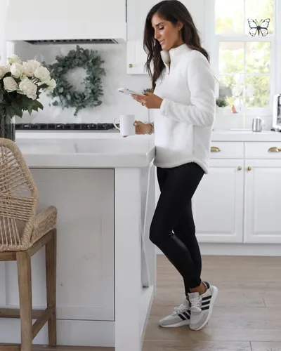 Vista 2 de Sundwudu Paquete de 5 leggings para mujer, control de abdomen, pantalones de yoga negros suaves de cintura alta para entrenamiento, tallas regulares