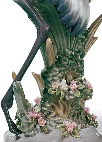 Vista 4 de LLADRÓ Escultura de grúas de cortejo. pájaro grúa de porcelana.