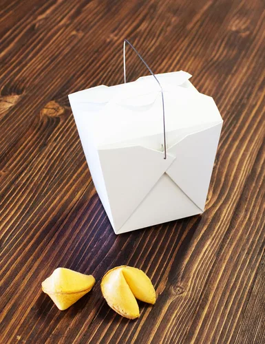 Vista 2 de MULMEHË Chinese Take Out - Cajas de comida de tamaño cuarto de galón, mango de alambre de metal, color blanco, 32 onzas, paquete de 40