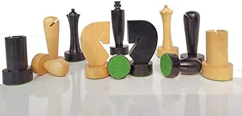Vista 2 de Único juego minimalista de piezas de ajedrez de la serie del siglo XIX, boj ebonizado y boj natural, 2 reinas adicionales, tamaño King 3.8