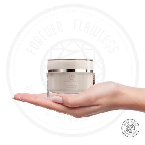 Vista 5 de Forever Flawless Gel pelador facial con infusión de diamante. Fórmula nueva y mejorada para la mejor exfoliación, microdermoabrasión, purificación