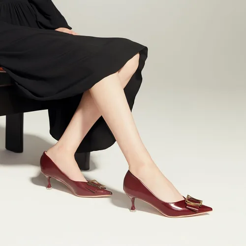 Vista 5 de C.Paravano Tacones puntiagudos con hebilla de metal para mujer, zapatos de boda sexy, tacón bajo elegante para eventos formales, trabajo, tacones