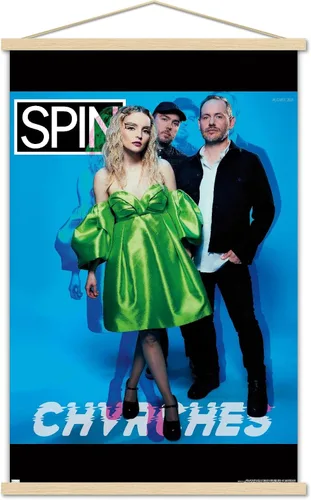 Vista 16 de Trends International SPIN Magazine - Póster de pared CHVRCHES 21, 14.725 x 22.375 pulgadas, versión enmarcada de madera de granero