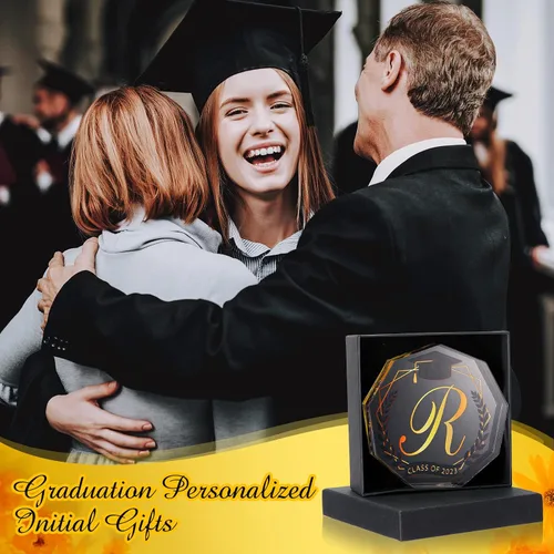 Vista 4 de Maitys Regalo de graduación 2024 con monograma, inicial, acrílico, inspirador, recuerdo inspirador y pisapapeles para clase de 2024, regalo