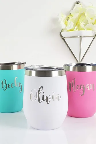 Vista 2 de Vaso de vino grabado personalizado con tapa, copa de vino personalizada de acero inoxidable sin tallo