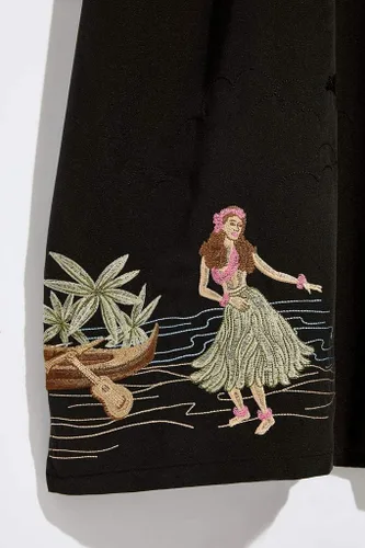 Vista 5 de Bamboo Cay Hombres bailando Hula manga corta bordado botón abajo tropical Camp camisa
