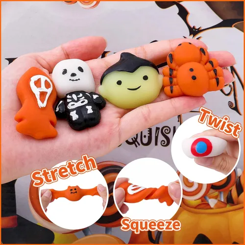Vista 2 de Paquete de 50 bolsas de golosinas de Halloween, juguetes esponjosos Mochi, recuerdos de fiesta para niños, juguetes para la ansiedad Kawaii