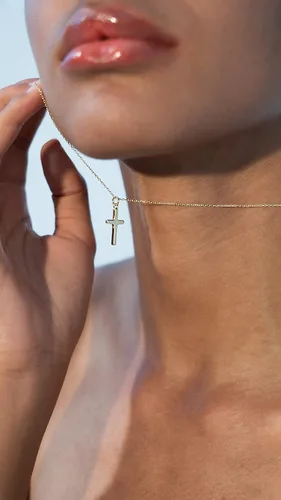Vista 5 de Miabella Italian 925 Sterling Silver or 18Kt Yellow Gold Over Silver Cross Necklace for Women, Small Cross Pendant on 18 Inch Chain Made in Italy