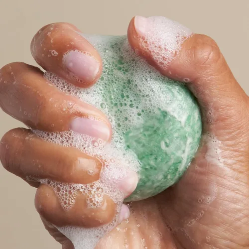 Vista 5 de NOT!CE Hair Co. The Stimulator Shampoo Bar - engrosamiento cabello graso y fino