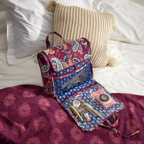 Vista 4 de Vera Bradley Accesorio organizador de viaje colgante de algodón para mujer