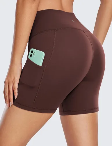 Vista 2 de CRZ YOGA Butterluxe - Pantalones cortos de ciclismo para mujer con bolsillos de 3, 5 y 8 pulgadas, cintura alta, para voleibol, entrenamiento
