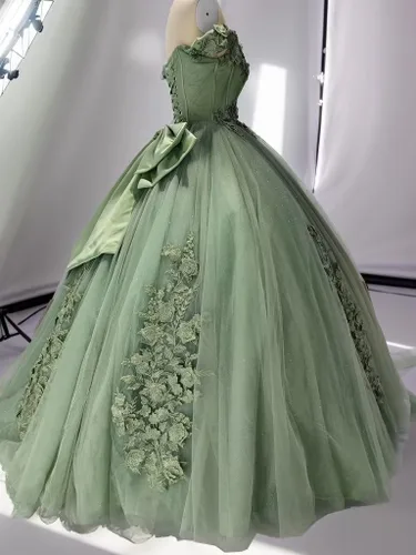 Vista 4 de XYAYE Vestidos de quinceañera con hombros descubiertos, vestido de baile, apliques de encaje brillante, dulce 15 16 vestidos de princesa vestidos