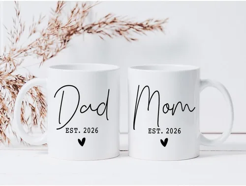 Vista 2 de Juego de tazas para nuevos padres 2026, regalos para EST 2026, mamá papá, regalo para mamá papá futuro, taza de revelación de bebé, anuncio
