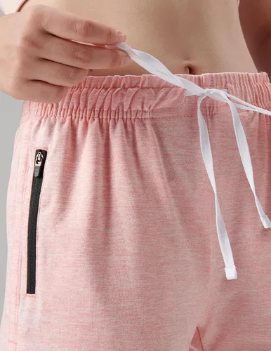 Vista 5 de Paquete de 4 pantalones cortos deportivos para niñas de 3 pulgadas, pantalones cortos de fútbol para niñas, ropa deportiva con bolsillos