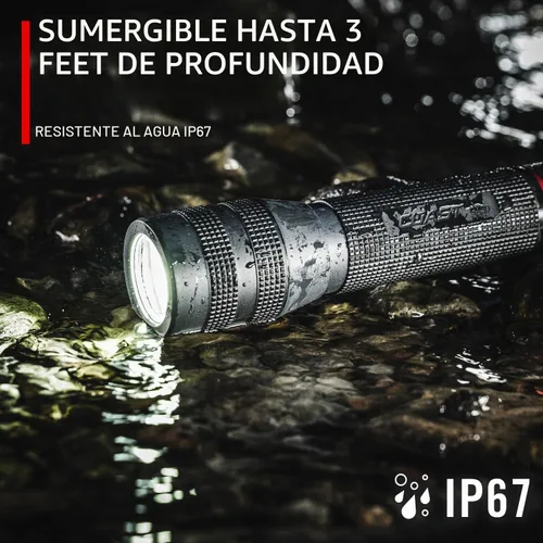 Vista 5 de Coast GX10 - Linterna LED compacta y resistente al agua de 550 lúmenes con doble alimentación, mango con textura de agarre, 4 modos de luz, enfoque