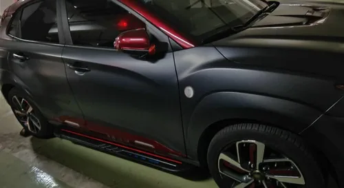Vista 3 de Estribos compatibles con Audi Q8 2019-2024 de aluminio con pedal de barras Nerf, colorido