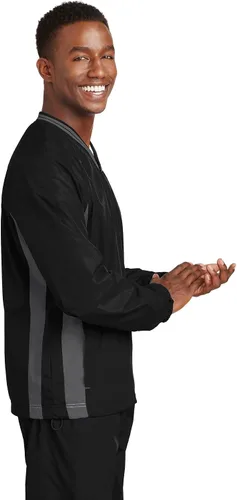 Vista 2 de Sport-Tek Camisa de viento raglán con cuello en V para hombre