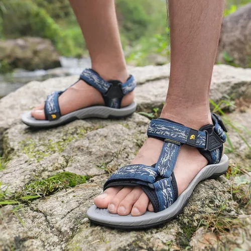 Vista 2 de CAMELSPORTS Sandalias atléticas para hombre con correa para el aire libre, sandalias de playa de verano, impermeables, zapatos de agua