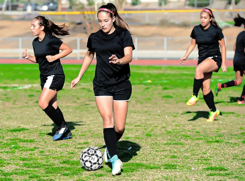 Vista 4 de FTX Balón de fútbol juvenil para entrenamiento, pelotas de fútbol tamaño 3, tamaño 4 y tamaño 5 en varios colores para niños y niñas