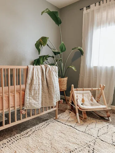 Vista 3 de Crane Baby Sábana bajera, sábana bajera ajustable de algodón suave para cunas y guarderías, cobre beige, 28 pulgadas de ancho x 52 pulgadas de alto