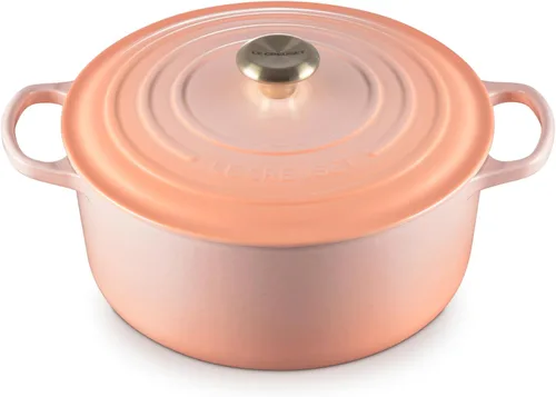 Vista 53 de Le Creuset Horno holandés redondo Signature de hierro fundido esmaltado, 4.5 cuartos de galón., Artichaut