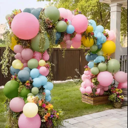 Vista 13 de Arco de globos de látex negro y verde, guirnalda de globos de látex de doble relleno, color verde oscuro, marrón, plateado, para camuflaje