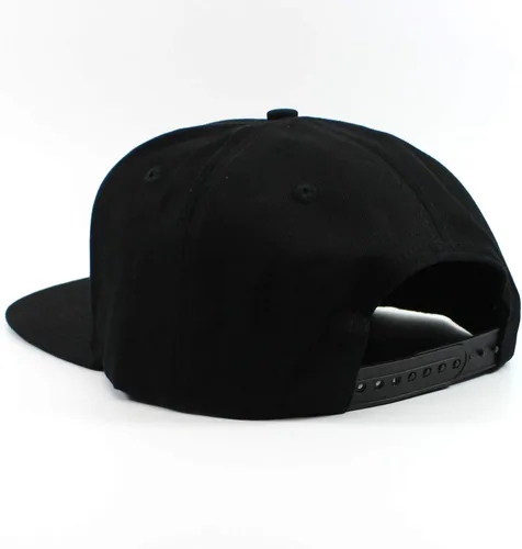 Vista 8 de Datsun - Gorra de béisbol diseño de ala plana color negro