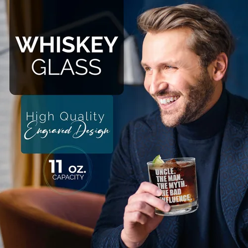 Vista 2 de shop4ever Uncle The Man Myth Bad Influence - Vaso de whisky grabado de 11 Regalo divertido del tío de whisky, vidrio de whisky grabado, vidrio