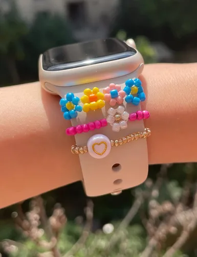 Vista 6 de Heesch Dijes Elásticos con Cuentas para Correa de Reloj Compatibles con Apple Watch de 38/40/41/42/44/45/49mm, Lindas Cuentas Decorativas Anillos