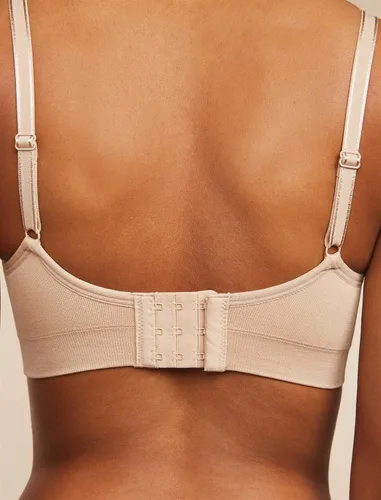 Vista 4 de Motherhood Maternity Brasier de lactancia sin costuras con clip para mujer, lavable a máquina, tallas S a 3X, disponibles en paquetes de 1 y 2