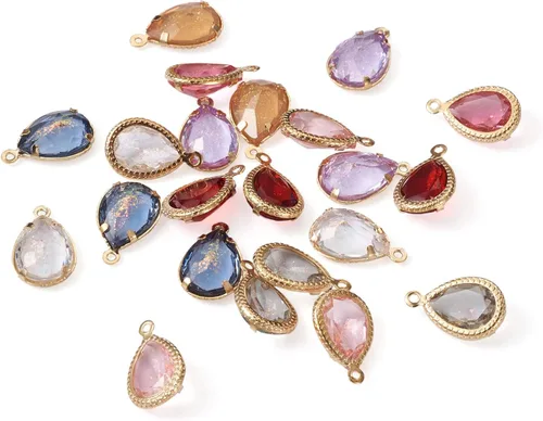 Vista 2 de Cheriswelry 48 colgantes de diamantes de imitación de resina en forma de lágrima con ajustes de latón dorado con diamantes de imitación facetados