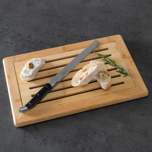 Vista 4 de French Home Laguiole - Cuchillo de pan de madera de Pakka negro con tabla de pan de bambú
