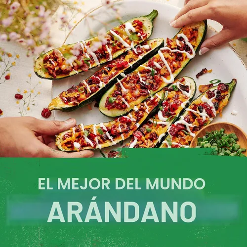 Vista 3 de Ocean Spray® Craisins®, arándanos secos con 50% menos azúcar, fruta deshidratada, bolsa de 5 onzas