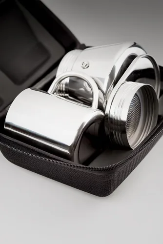 Vista 5 de GSI Outdoors, MiniEspresso Set Superior Backcountry Cookware desde 1985, 4 tazas