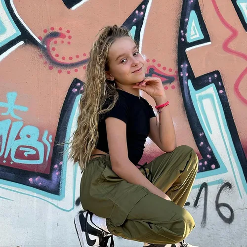 Vista 7 de Rolanko - Pantalones cargo para niñas, ropa callejera holgada, de hip hop, para bailar, de algodón, jogger para niños de 4 a 15 años Verde militar
