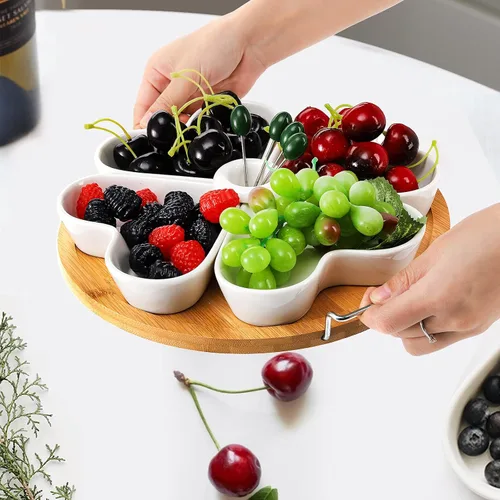 Vista 6 de ZEAYEA Bandeja para servir aperitivos de 11 pulgadas con soporte, plato de cerámica dividido para servir con palillos de comida para Navidad