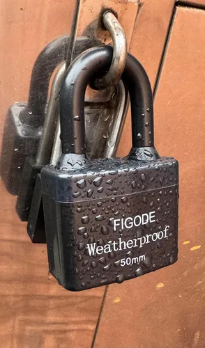 Vista 5 de FIGODE® Candado impermeable para exteriores, cerradura grande de servicio pesado resistente con cubierta de acero laminado con llave, 2.2 pulgadas